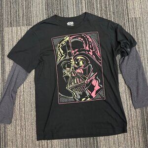 Star Wars Darth Vader long sleeve graphic t shirt with grey sleeves Size Large